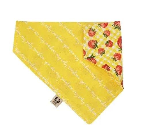 Strawberries Sweet Bandana - Puppy Artisan